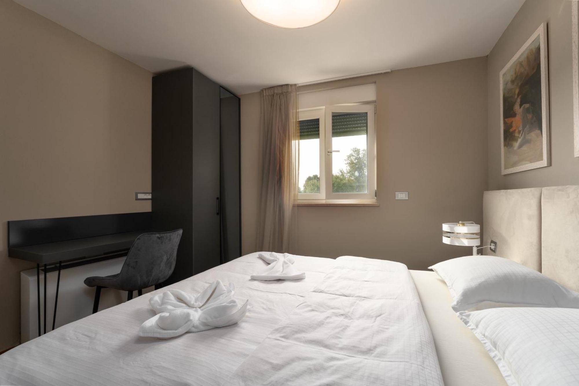 Larum Apartmens Vrsar Zewnętrze zdjęcie