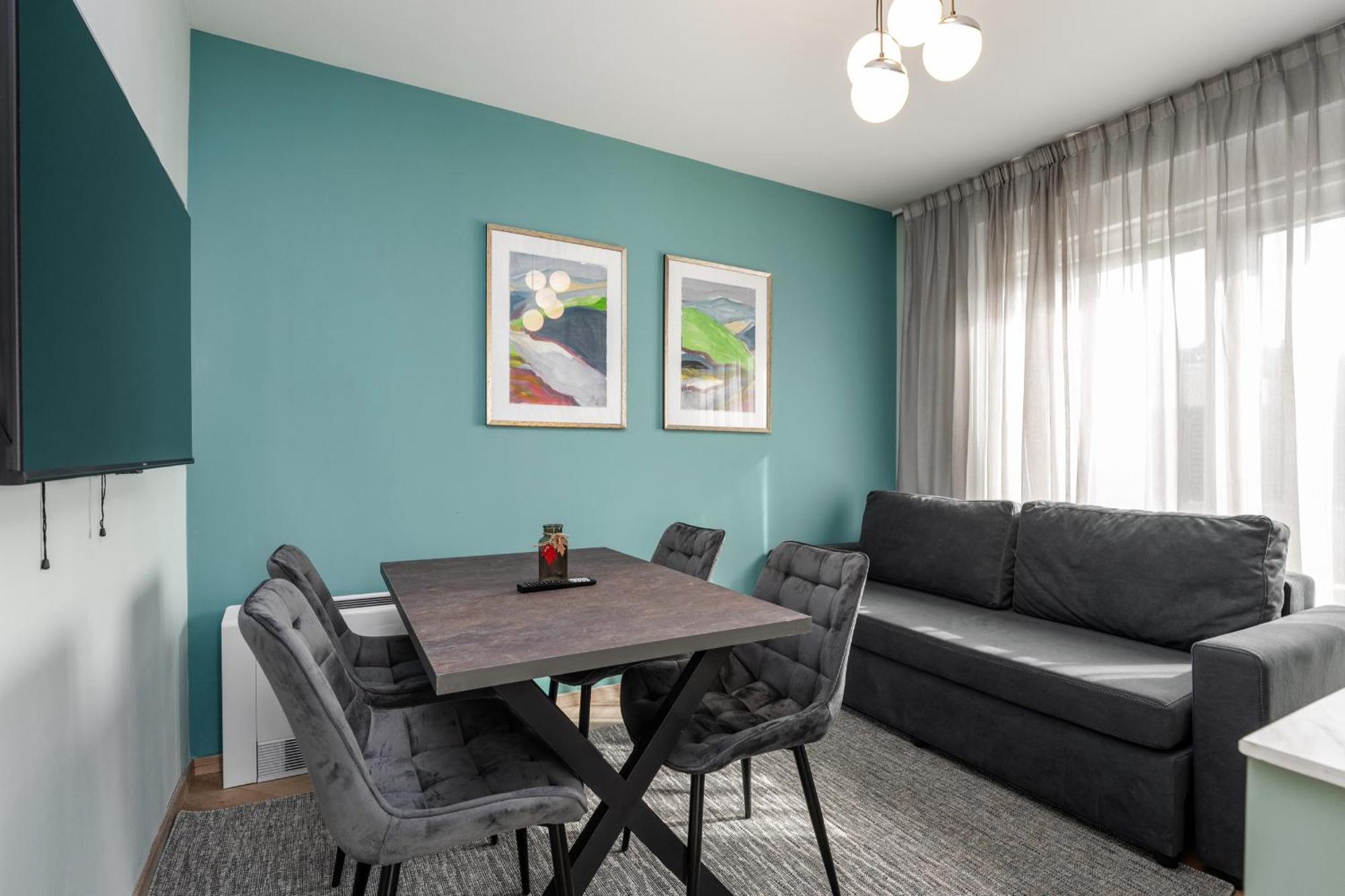 Larum Apartmens Vrsar Zewnętrze zdjęcie
