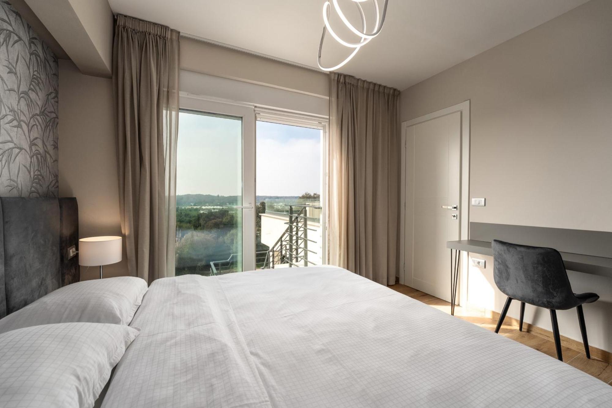 Larum Apartmens Vrsar Zewnętrze zdjęcie